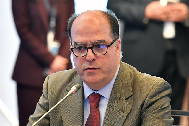 Renuncia Julio Borges