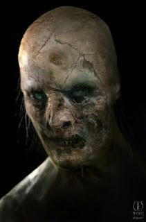 Sergei e Ikarus se conhecem através de Timo e seguem para o mosteiro em busca de pistas da garota e da seita dos mascarados