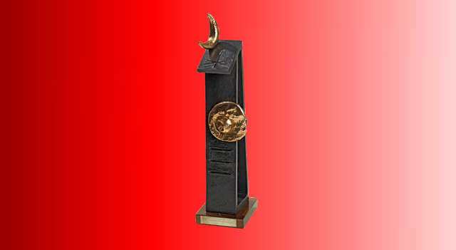 Chomsky Receives Princess of Asturias Award for Social Sciences