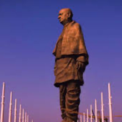 Timeline: Ühtsuse skulptuur