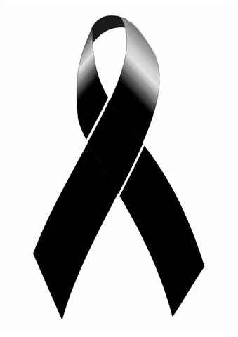 Muere a los 62 años de edad.