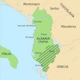 ITALIA INVADE GRECIA