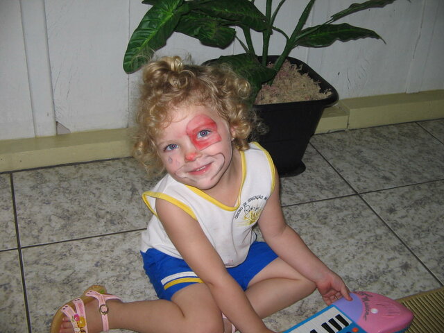Entrada para a escola Raio de Luz.