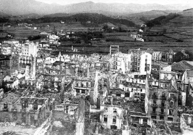 Bombardeo de Guernica