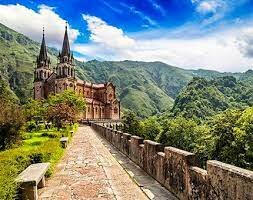 Viaja a Asturias