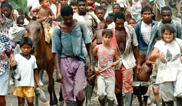 DESPLAZAMIENTO MASIVO EN EL CATATUMBO 2000-2002