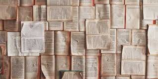 invención del papel (los chinos comienzan a procesar fibras vegetales para producir papel)