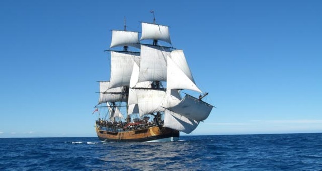 Captian Cook sights the eastern coast of Australia