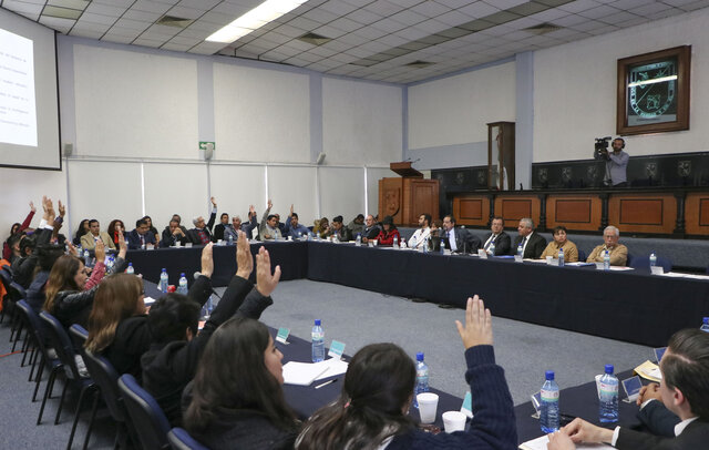 Se fundó el UCEA, que es el Consejo universitario de Administración Educativa