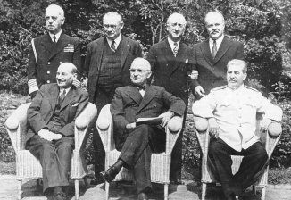 CONFERENCIA DE POTSDAM. REUNIÓN DE "LOS TRES GRANDES"