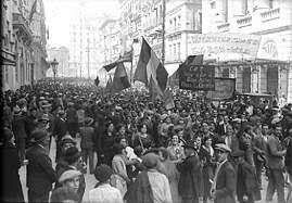 EL EXTREMISMO POLÍTICO EN LOS AÑOS TREINTA