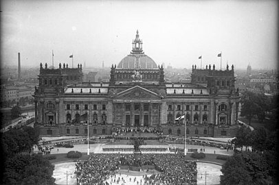 Formation of Weimar Republic/Constitution
