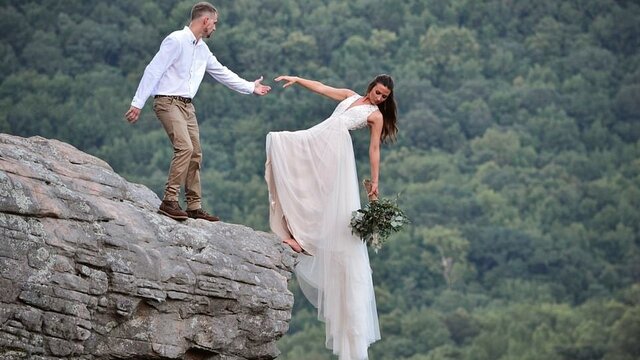 Elválás Ilonától