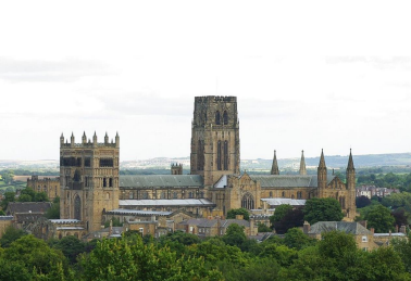 (Durhami katedraal, XI saj lõpp)*