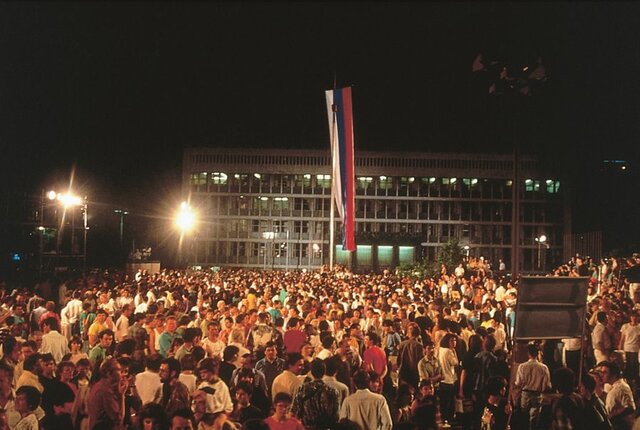 26. 6. 1991 -> RAZGLASITEV SAMOSTOJNOSTI