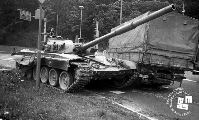 27. 6. 1991 – 3. 7. 1991 -> VOJNA ZA SLOVENIJO