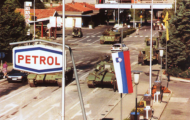 27. 6. 1991 – 3. 7. 1991 -> VOJNA ZA SLOVENIJO