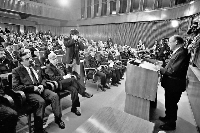 23. 12. 1991 -> SPREJETJE SLOVENSKE USTAVE