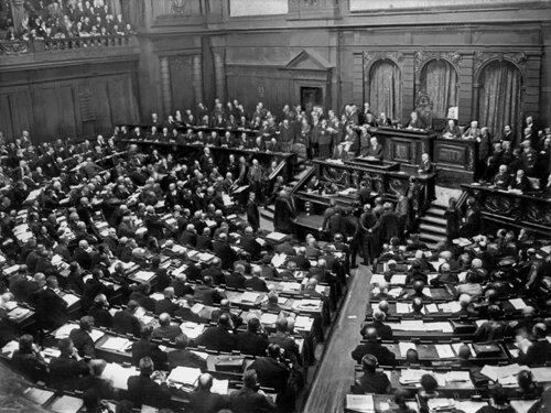 Formation of Weimar Republic/Constitution