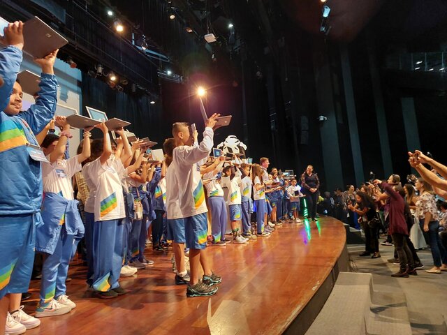 Chromebooks Educacionais para os estudantes dos 5ºs anos