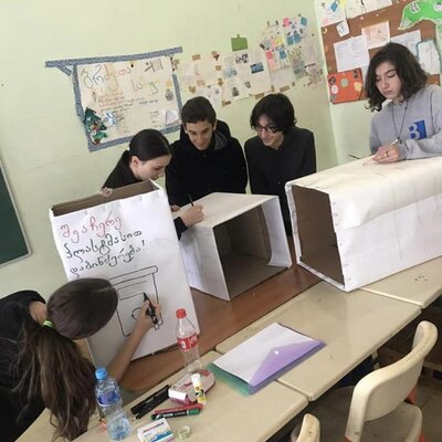 Timeline: პროექტი ,,შეაჩერე პლასტმასით დაბინძურება!"