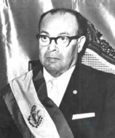 Doctor Rodolfo Cordon CeaPresidente provisorio