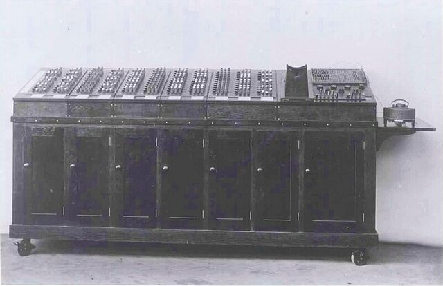 Mallock Machine (UK, Rawlyn Mallock)