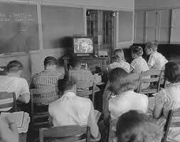 Educación por la televisión