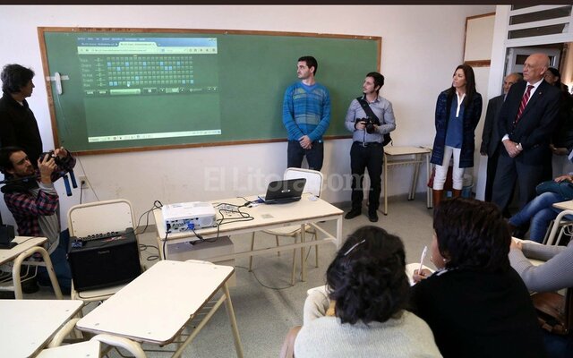 Cañonera o proyector