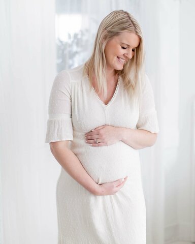 CELEBRATION - 8th niece or nephew due!