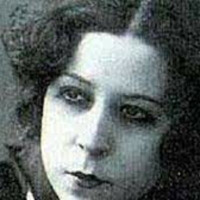 Timeline: AFİFE JALE