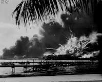 Japó bombardeja Pearl Harbor EUA entra a la guerra