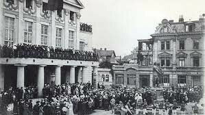 Tractat de Versalles Constitució de Weimar.