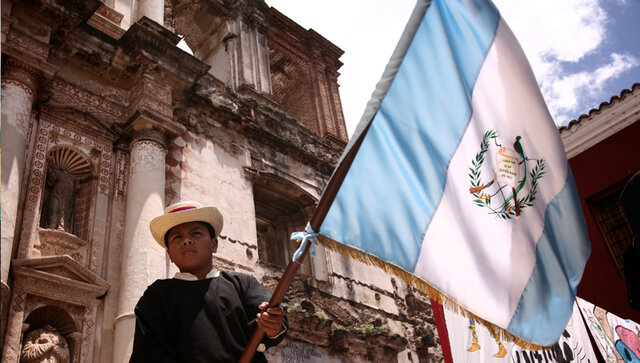 Se establece la bandera de Guatemala