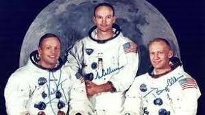 Amstrong, Aldrin i collins arriben a la Lluna a bord de l’Apolo XI