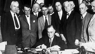 1933-1935  PRIMER NEW DEAL