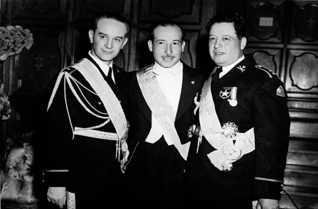 El triunvirato de la revolución