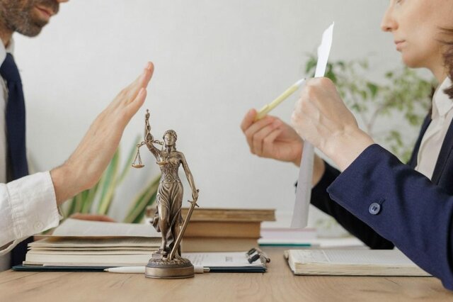 USO DEL DISCURSO JURÍDICO