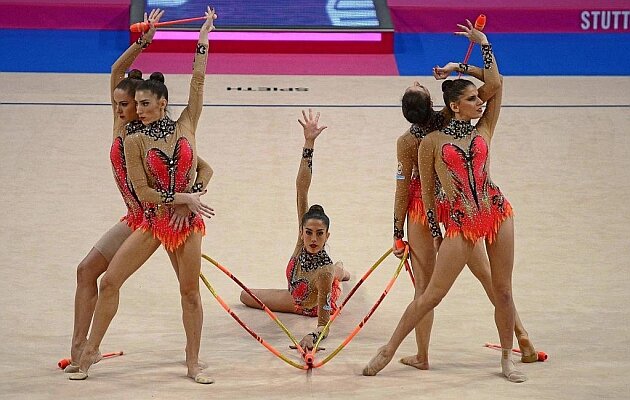 La modalidad de gimnasia rítmica en conjunto comienza a ser disciplina olímpica en las Olimpiadas de Atlanta