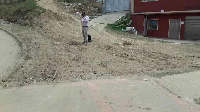 Deslizamiento de montaña en el sur de Bogotá tiene en riesgo a varias familias