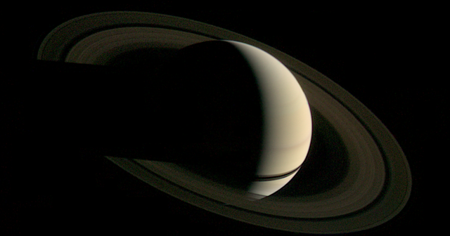 Voyager 1 llega a Saturno!!!