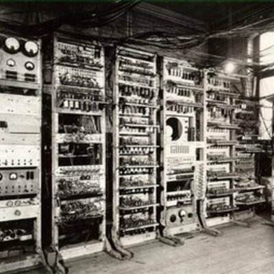 Timeline: los hitos mas importantes desde las primeras maquinas hasta las modernas