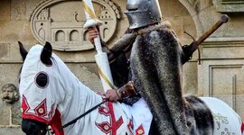 Timeline: EDAD MEDIA