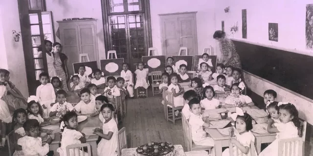 Primer jardín de niños por  Enrique Laubscher