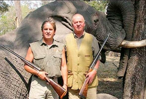 Polémica del rey con elefante de Botswana