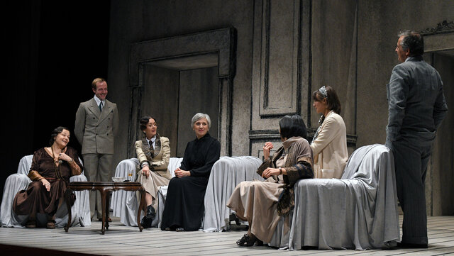 COSI' E' (SE VI PARE), Pirandello