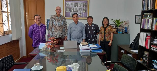 Kunjungan LDI Belanda Ke STT GKE