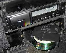 5 Disc C-D Player