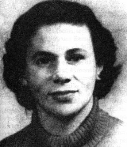 Dolores Castillo se vuelve la primera mujer en dar clases de filosofía en el IAVA