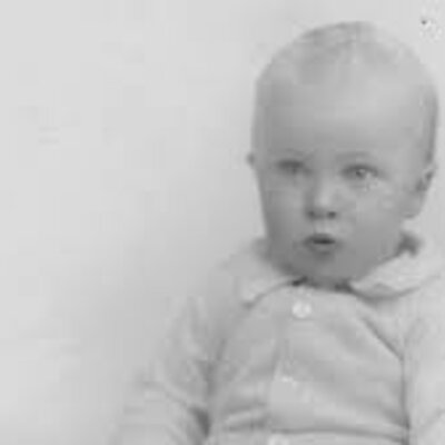 Timeline: 1916 Roald Dahl was born